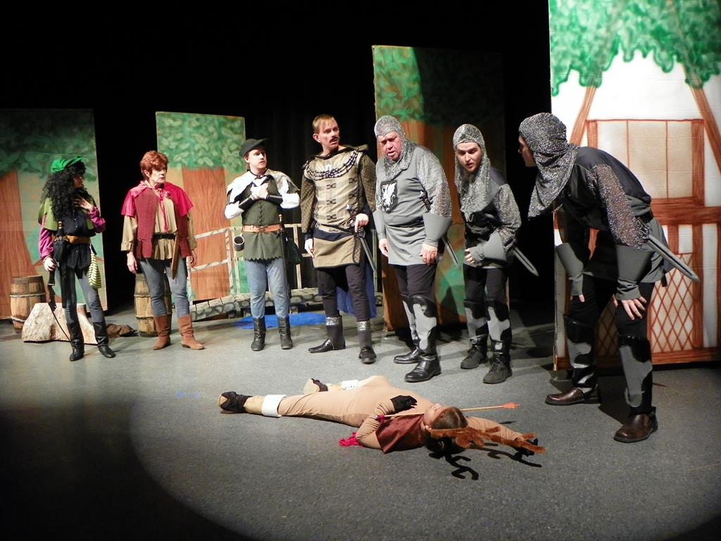 Pelican-Playhouse-Robin-Hood-Scene